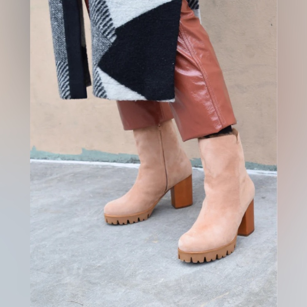 Ariana Bohling Percy Winter Boot in Blush